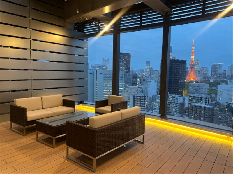 屋上_夜.jpg
